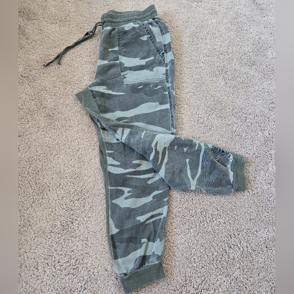 Splendid Boardwalk Jogger Camo Print  Linen Blend Olive Green size Large - Picture 11 of 16